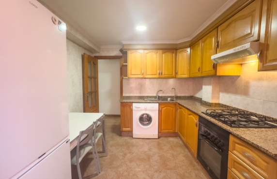 Alquiler Larga Estancia - Apartamento - Elche - Calle del Alférez Cosido