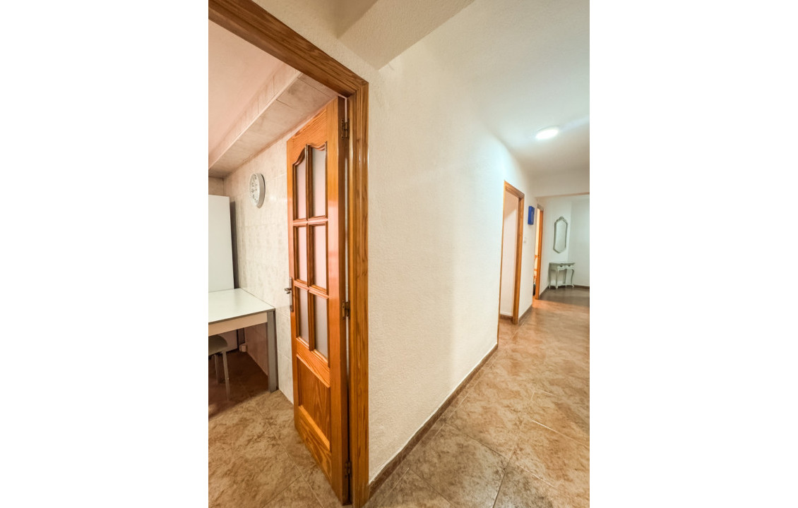 Alquiler Larga Estancia - Apartamento - Elche - Calle del Alférez Cosido