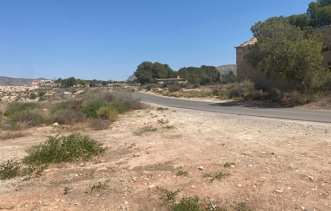 For Sale - Country house - Elda - Las Trescientas - San Francisco