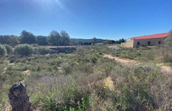 For Sale - Country house - Elda - Las Trescientas - San Francisco