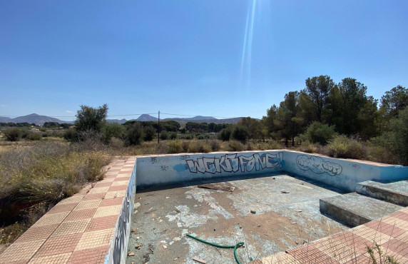 For Sale - Country house - Elda - Las Trescientas - San Francisco