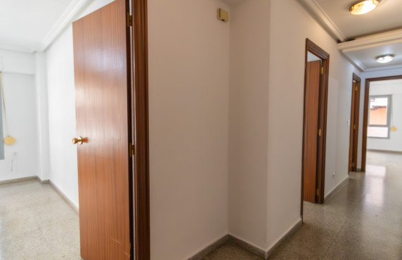 For Sale - Flat - Elche - Plaza La Aparadora