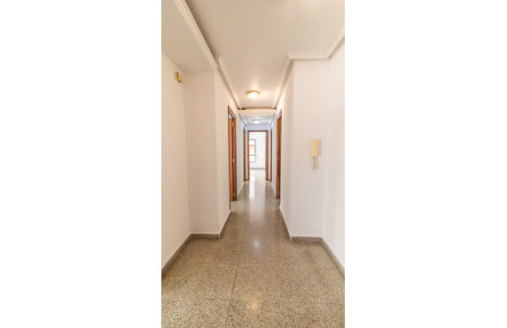 For Sale - Flat - Elche - Plaza La Aparadora