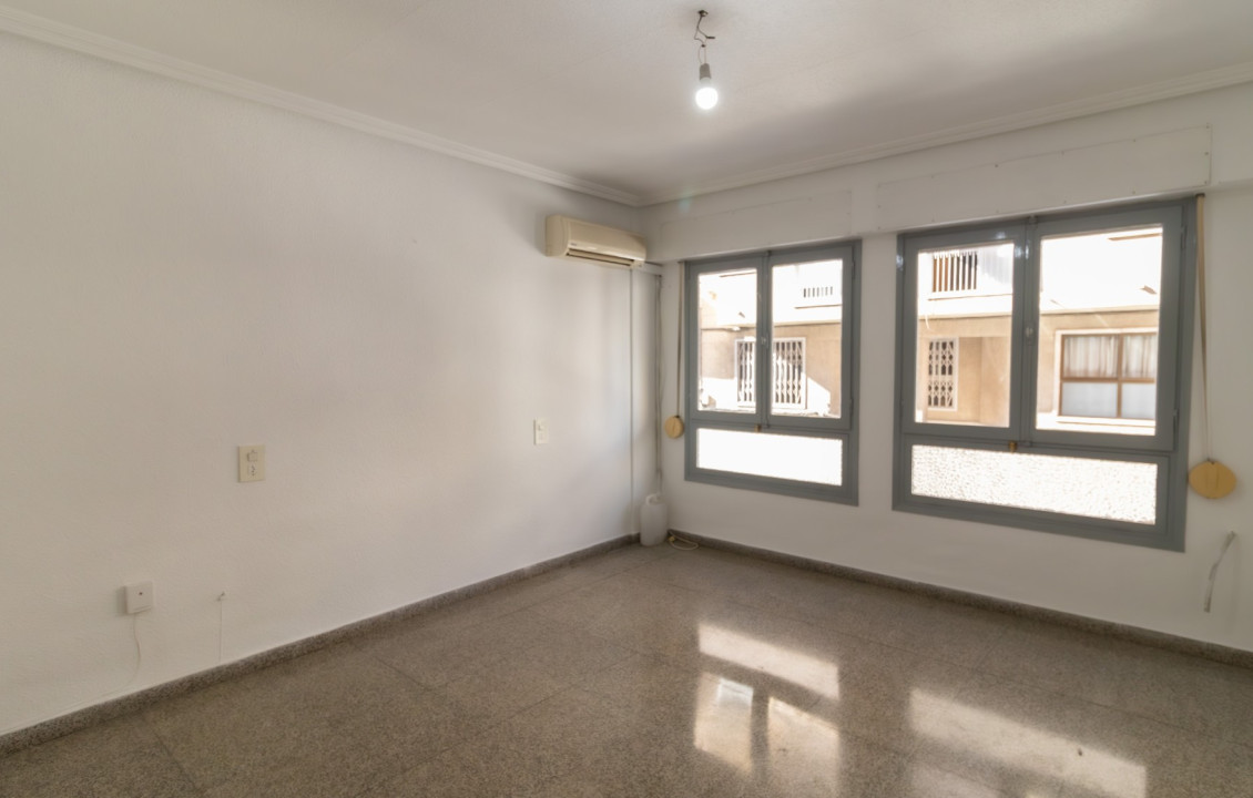 For Sale - Flat - Elche - Plaza La Aparadora