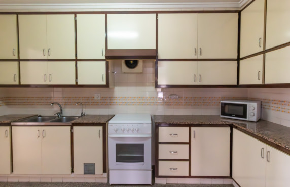 For Sale - Flat - Elche - Plaza La Aparadora