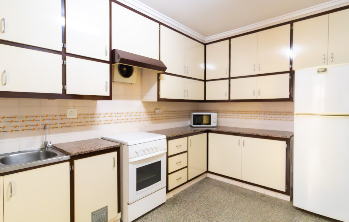 For Sale - Flat - Elche - Plaza La Aparadora