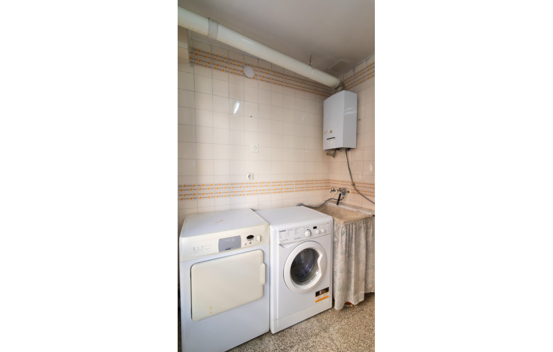 For Sale - Flat - Elche - Plaza La Aparadora