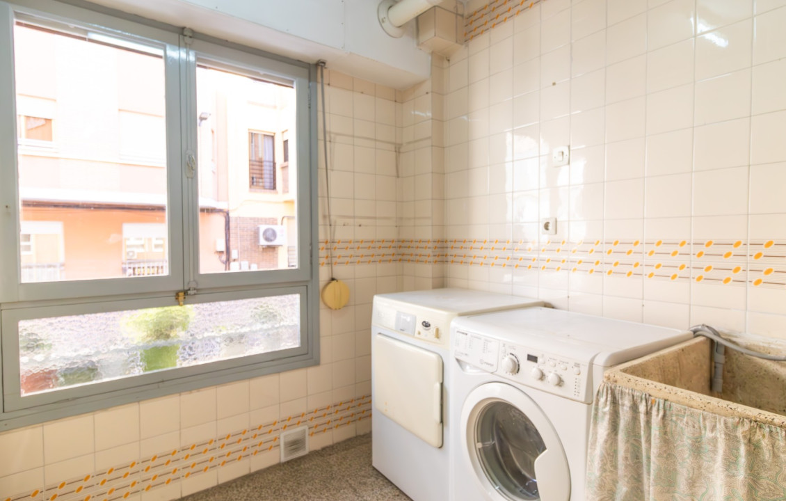 For Sale - Flat - Elche - Plaza La Aparadora