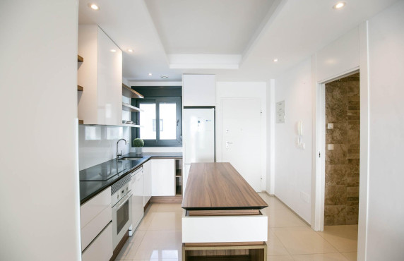 Venta - ático - Arenales del sol - Zona paseo maritimo