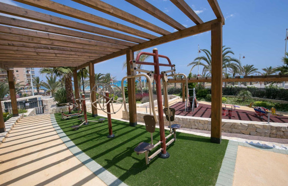 Venta - ático - Arenales del sol - Zona paseo maritimo