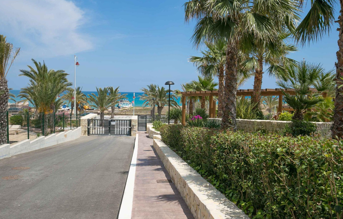 Venta - ático - Arenales del sol - Zona paseo maritimo