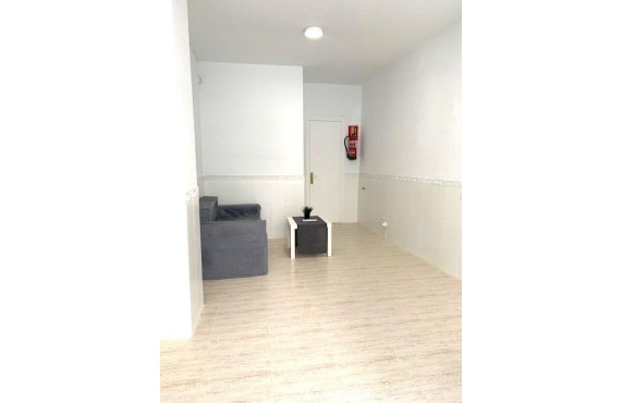 For Sale - Commercial Unit - Elche - Plaza Crevillente-Juzgados