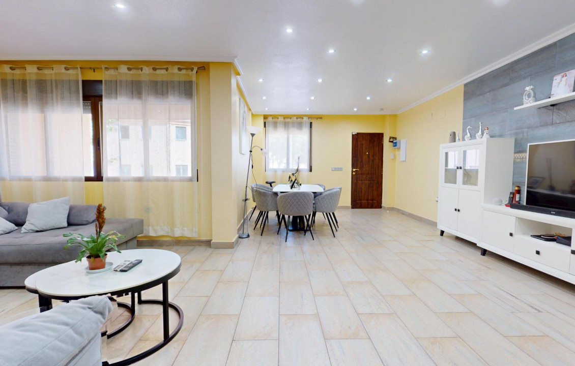 For Sale - Terraced house - Pilar de la Horadada - Zona Pueblo