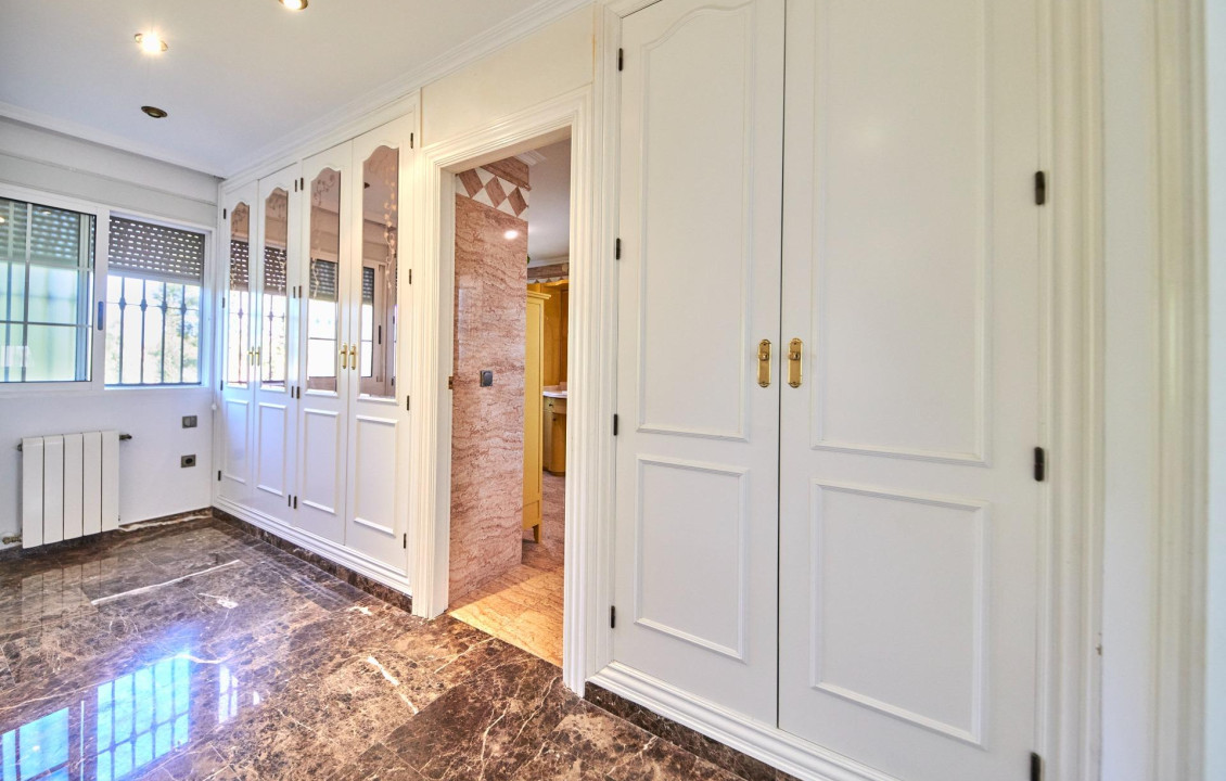 For Sale - villa - San Vicente del Raspeig - Los Girasoles