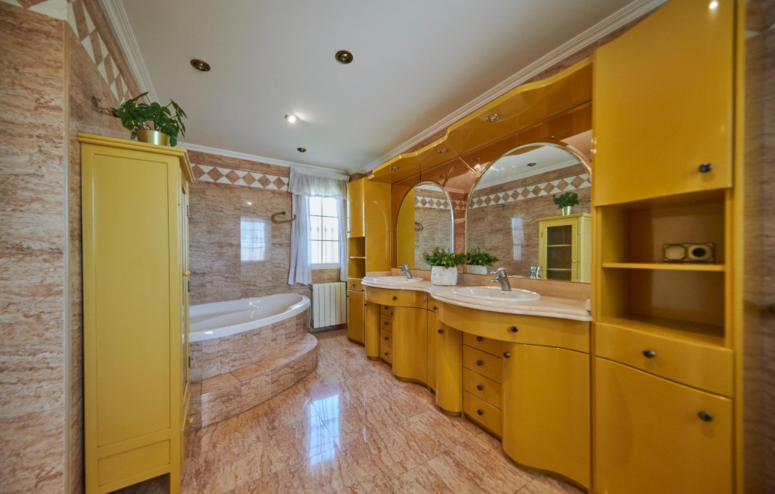 For Sale - villa - San Vicente del Raspeig - Los Girasoles