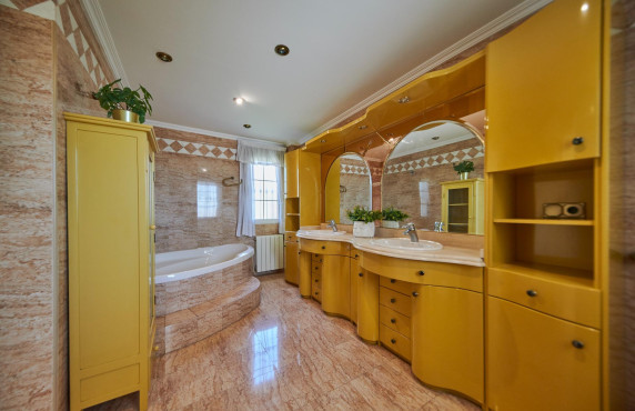 For Sale - villa - San Vicente del Raspeig - Los Girasoles