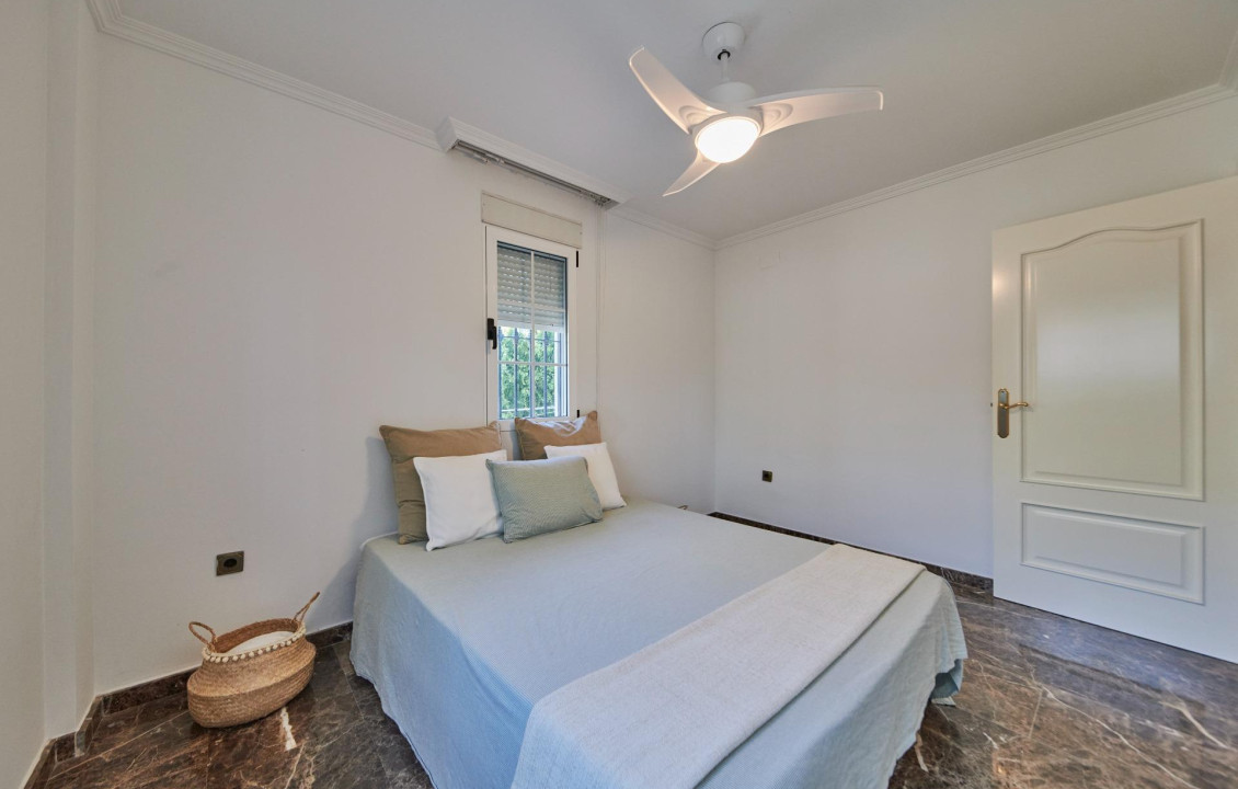 For Sale - villa - San Vicente del Raspeig - Los Girasoles