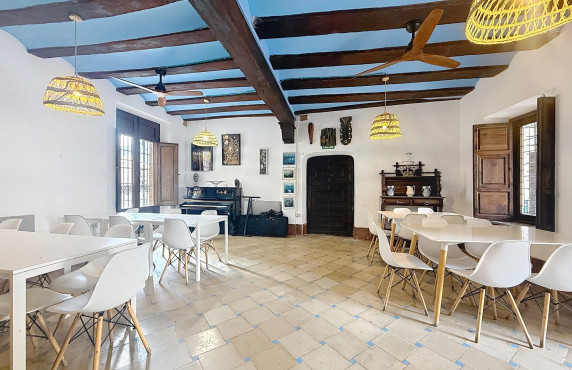 Venta - house - Biar - Ayuntamiento