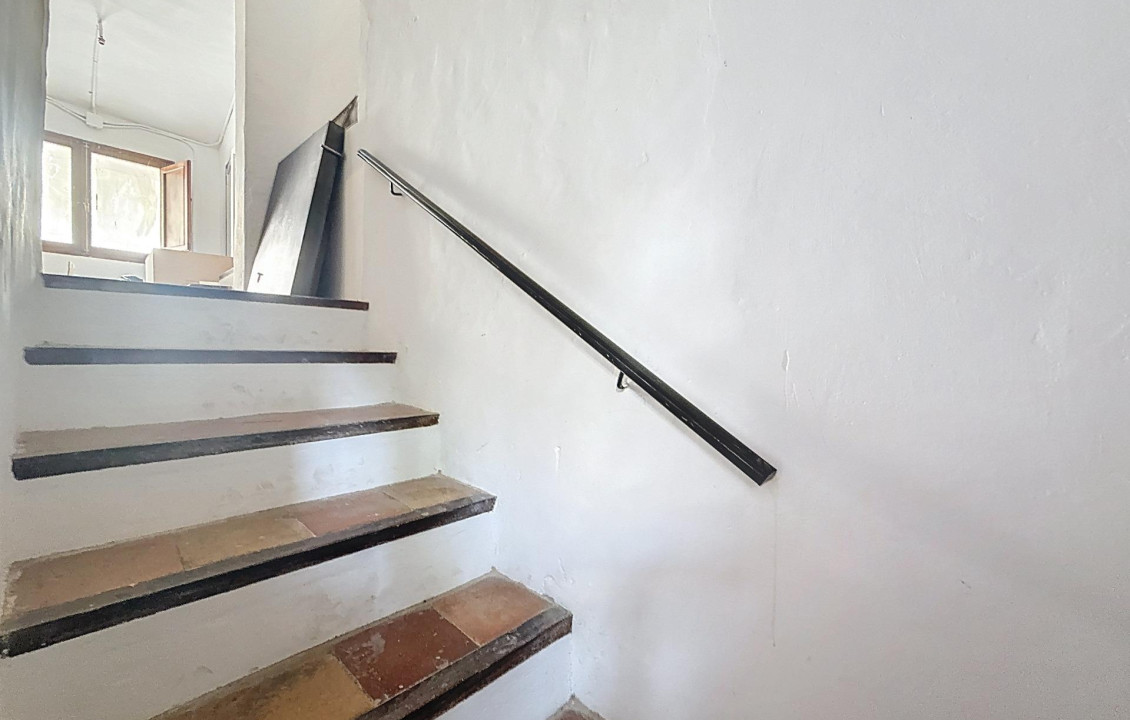 Venta - house - Biar - Ayuntamiento