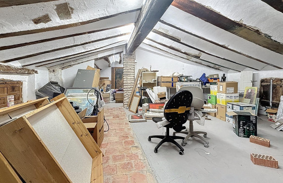 Venta - house - Biar - Ayuntamiento