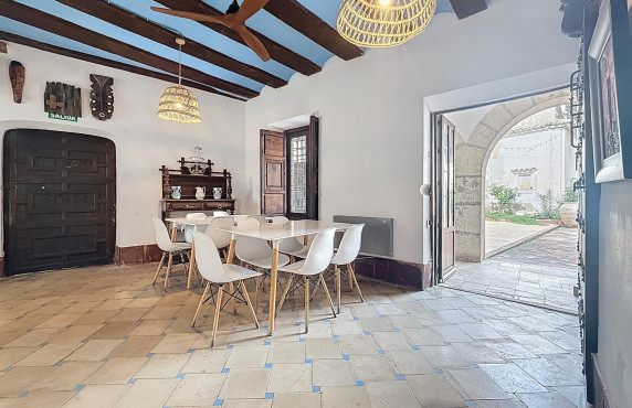 Venta - house - Biar - Ayuntamiento