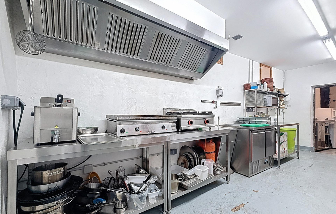 Venta - house - Biar - Ayuntamiento