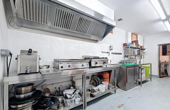 Venta - house - Biar - Ayuntamiento