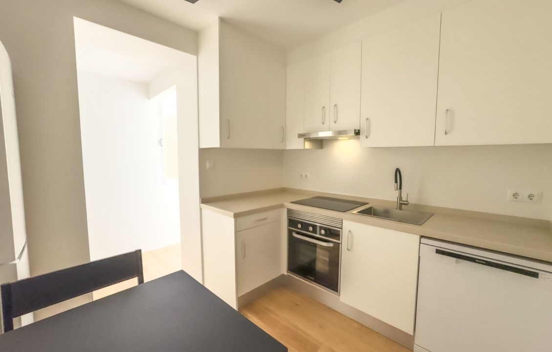 Alquiler Larga Estancia - Piso - Elche - Plaza Obispo Siuri