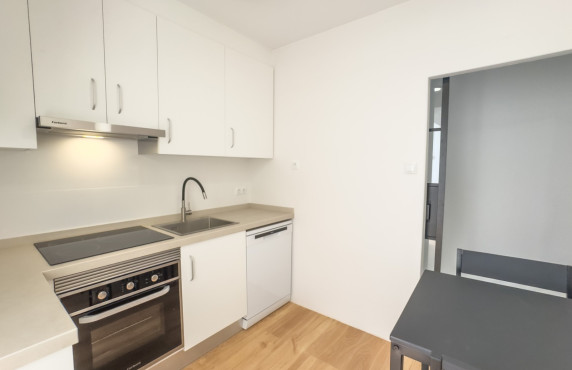 Alquiler Larga Estancia - Piso - Elche - Plaza Obispo Siuri