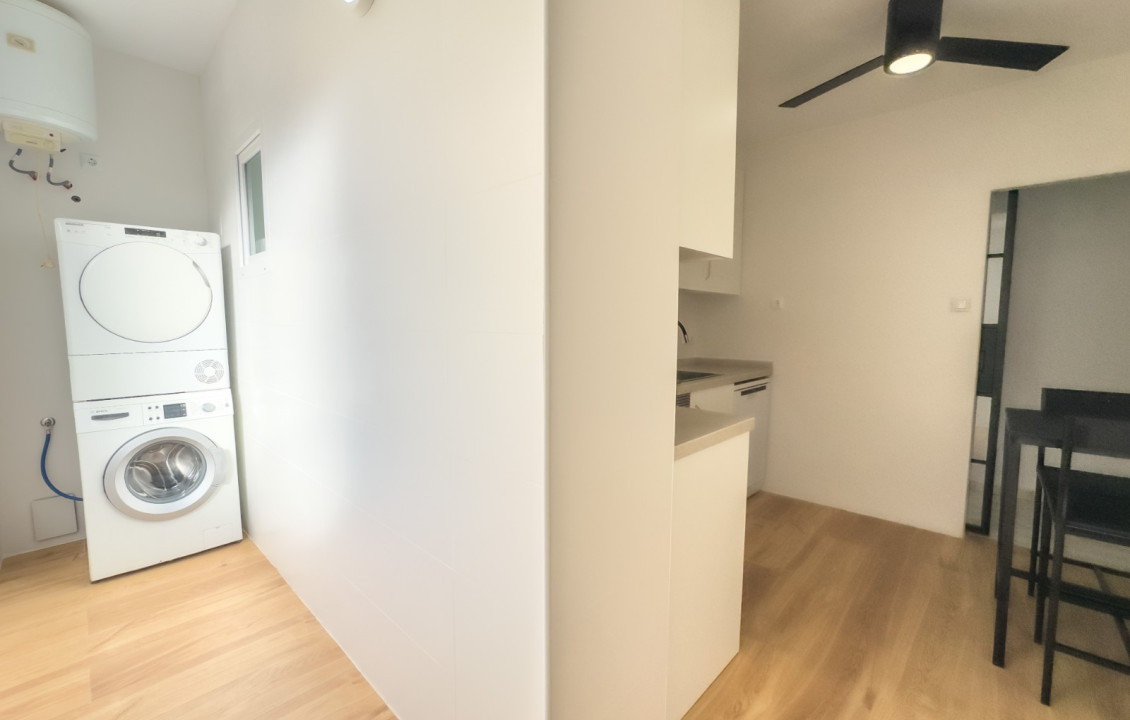 Alquiler Larga Estancia - Piso - Elche - Plaza Obispo Siuri