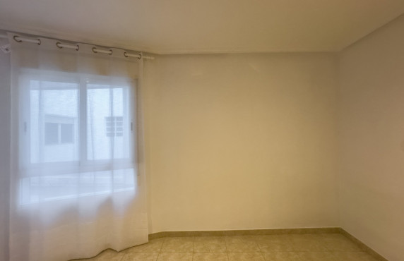 Alquiler Larga Estancia - Apartamento - Elche - Plaza Benidorm