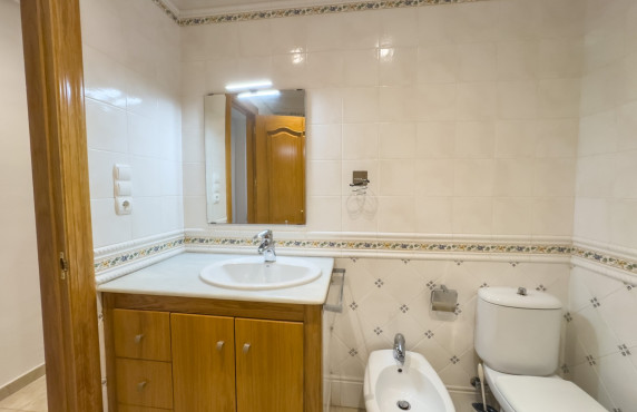 Alquiler Larga Estancia - Apartamento - Elche - Plaza Benidorm