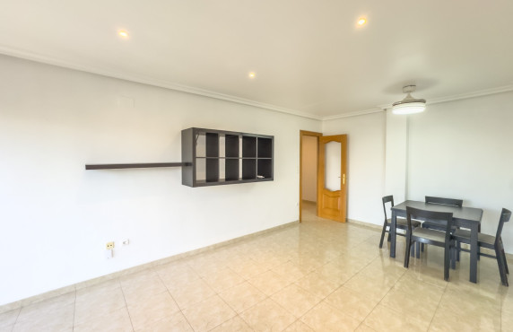 Alquiler Larga Estancia - Apartamento - Elche - Plaza Benidorm