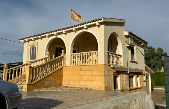 Venta - Casas o chalets -  - Catral