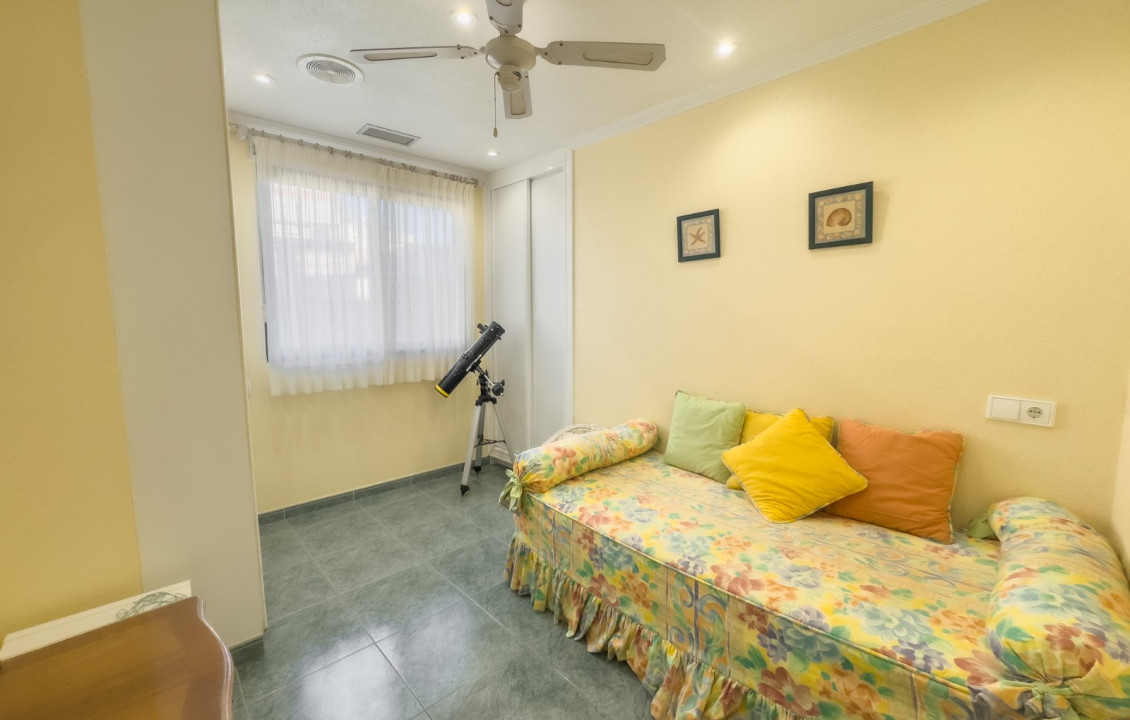 Seasonal Rental - Apartment - Santa Pola - Playa Levante