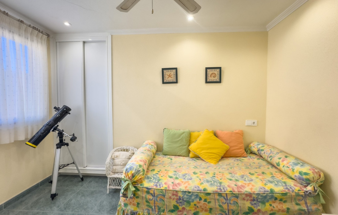 Seasonal Rental - Apartment - Santa Pola - Playa Levante