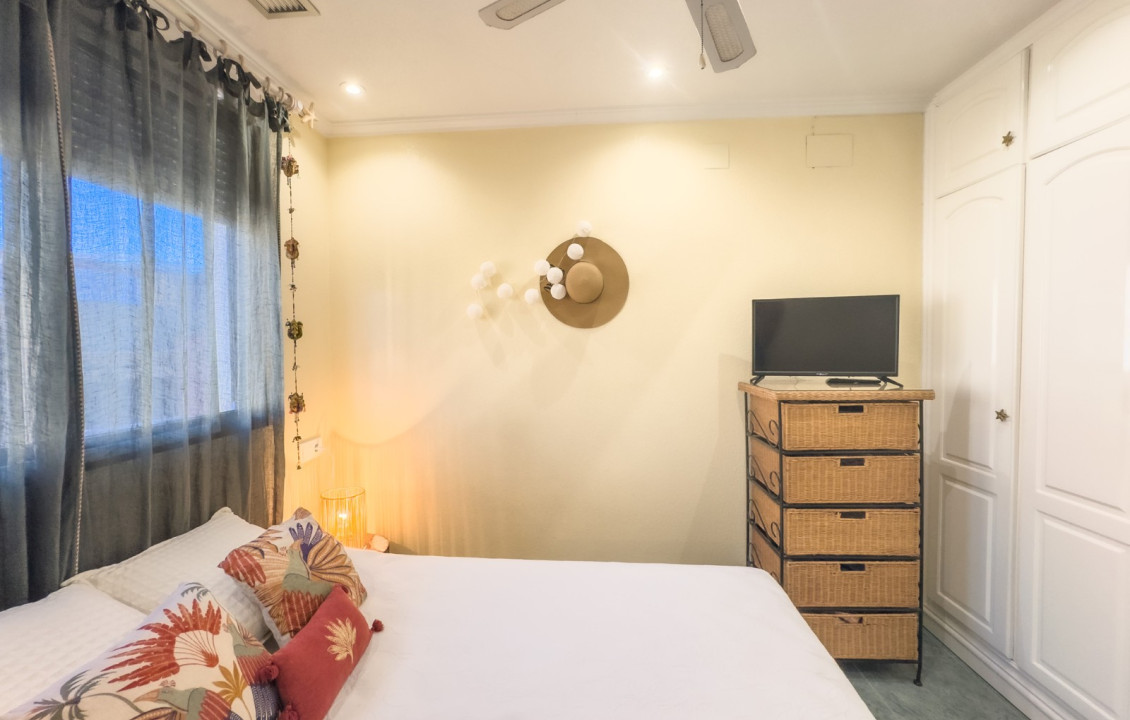 Seasonal Rental - Apartment - Santa Pola - Playa Levante