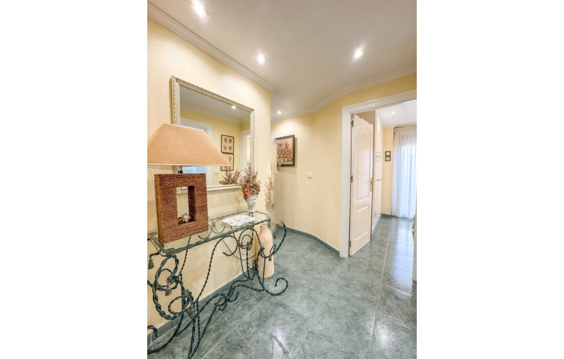 Seasonal Rental - Apartment - Santa Pola - Playa Levante