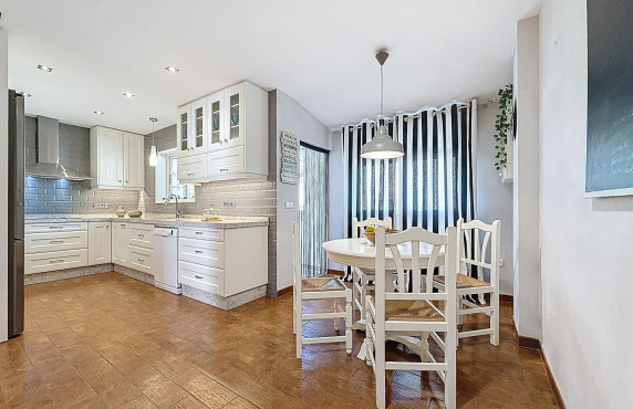 For Sale - Terraced house - Castalla - Comunidad valenciana