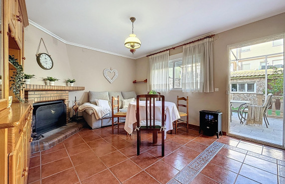 For Sale - Terraced house - Castalla - Comunidad valenciana