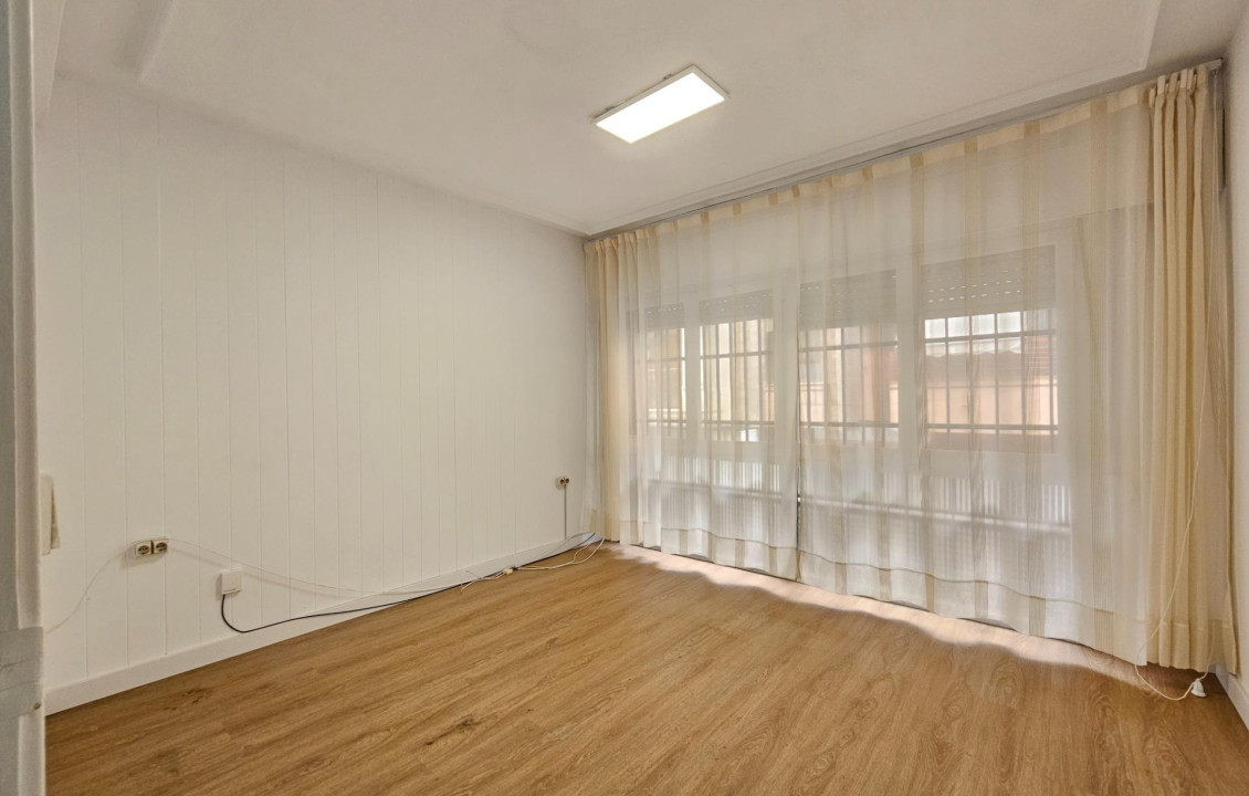 For Sale - Office - San Vicente del Raspeig - Centro