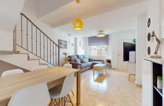 For Sale - house - Pilar de la Horadada - Zona Pueblo