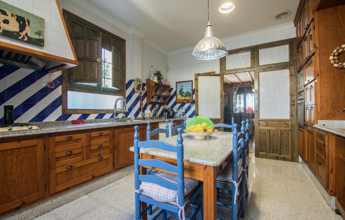 For Sale - villa - Elche - Alzabares