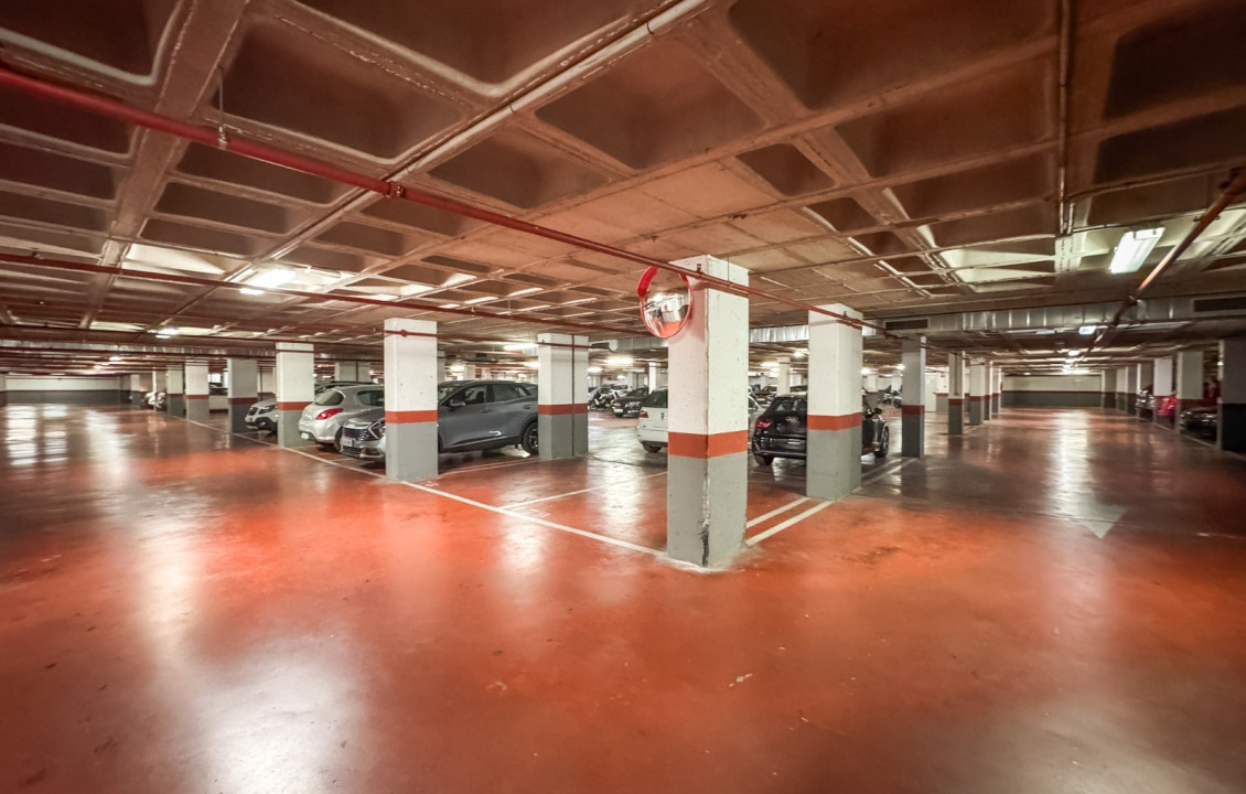 Long Rental Period - Garage - Elche - Plaza Benidorm