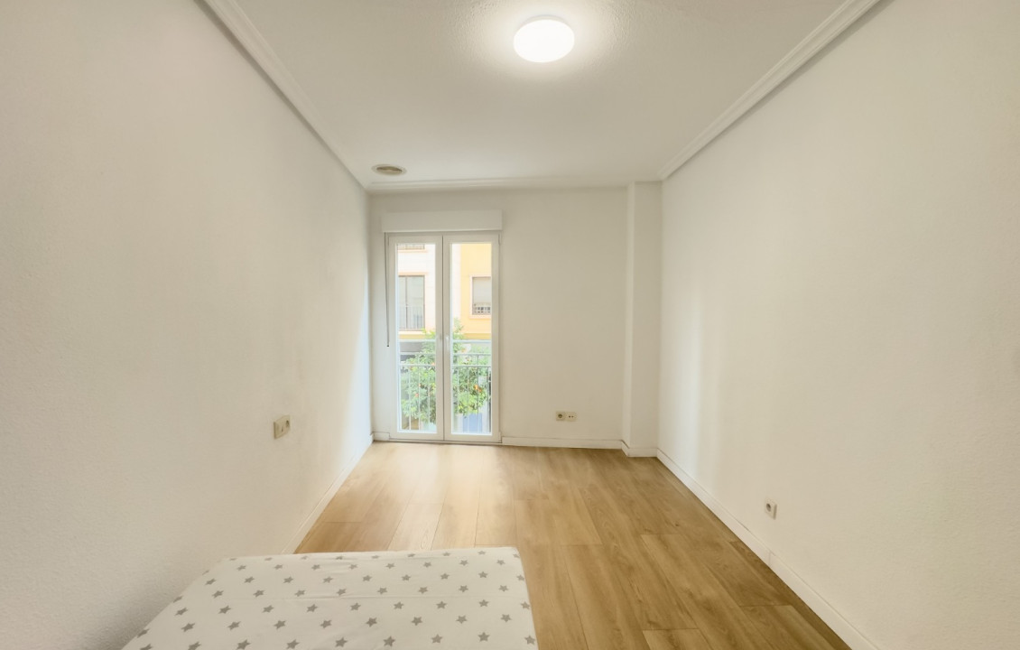 Alquiler Larga Estancia - Apartamento - Elche - FILET DE FORA