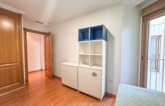 Alquiler Larga Estancia - Piso - Elche - GABRIEL Y GALAN