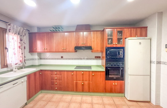 Alquiler Larga Estancia - Piso - Elche - GABRIEL Y GALAN