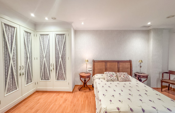 Alquiler Larga Estancia - Piso - Elche - GABRIEL Y GALAN