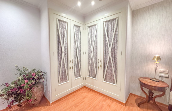 Alquiler Larga Estancia - Piso - Elche - GABRIEL Y GALAN