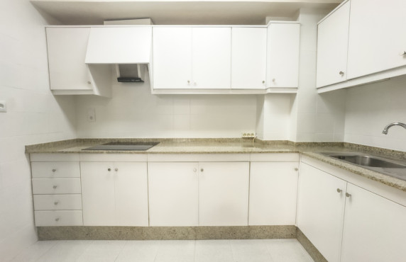 Long Rental Period - Apartment - Santa Pola - Centro